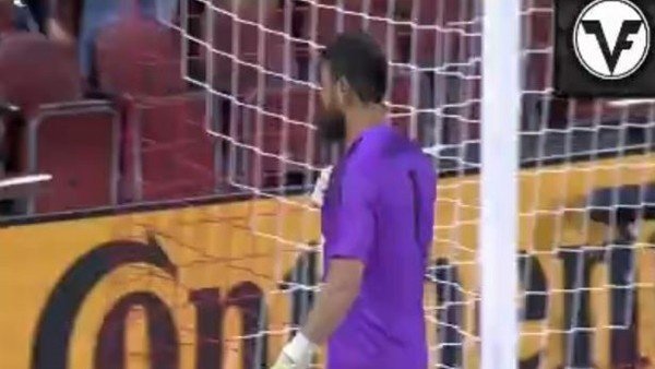 Golü bira içerek kutladı