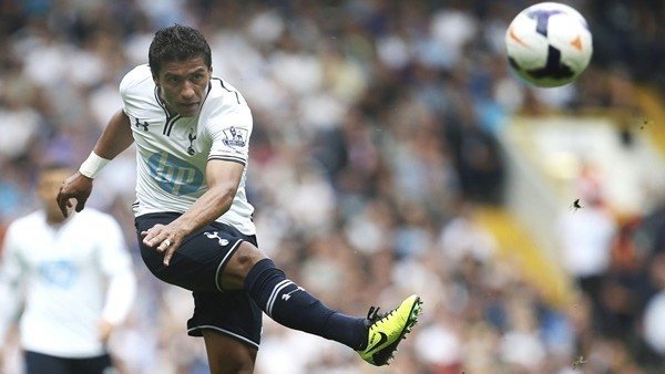 Paulinho Resmen Çin'de!