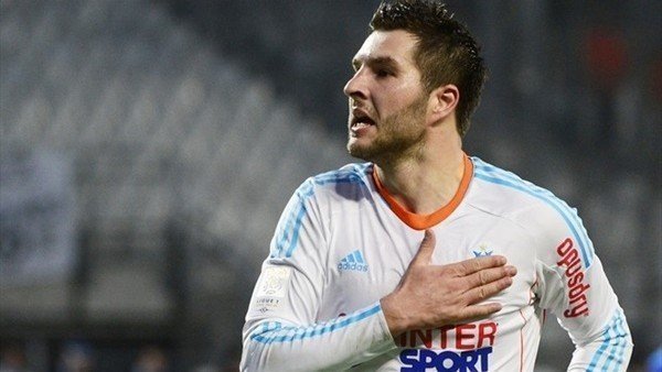Andre-Pierre Gignac imzayı attı