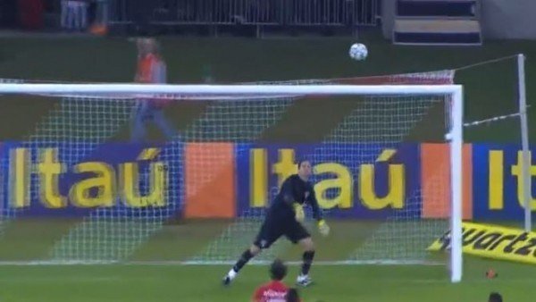 Rogerio Ceni 90'dan çıkarıyor