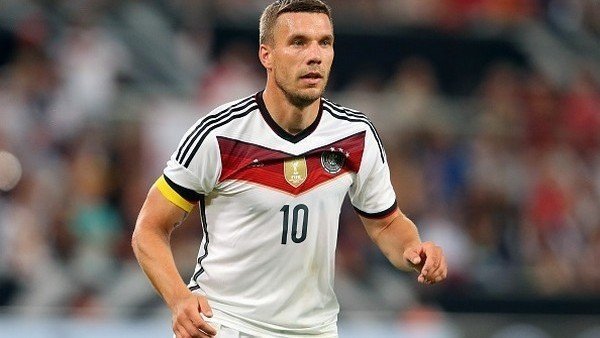 Podolski transferinde FLAŞ gelişme