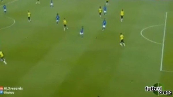 Gol kaçtı, Manchester yattı