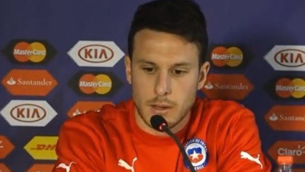 Şilili oyuncular Jaraya sahip çıktı