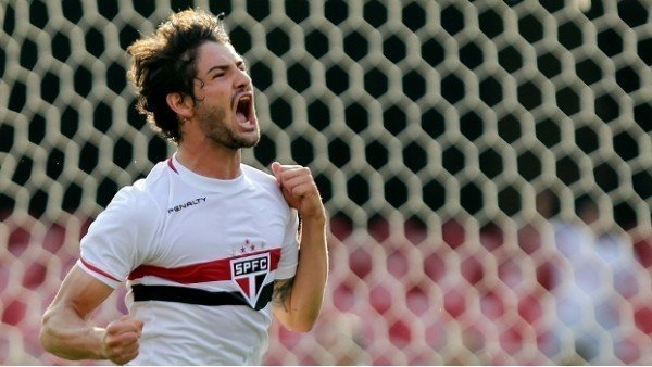 Galatasaray, Alexandre Pato'ya yöneldi