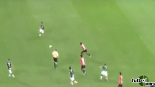 Herkes topu kaybetti sandı ama...