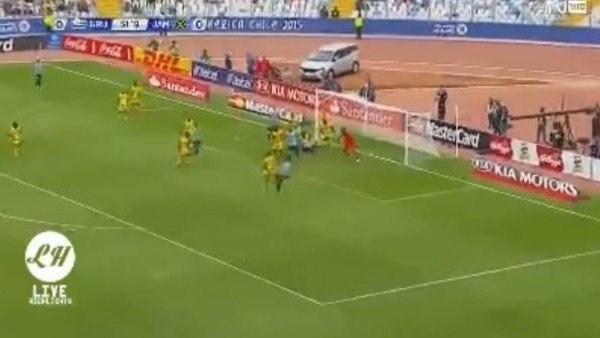 Cristian Rodriguez tam köşeye vurdu