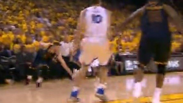 Leandro Barbosa'dan 13 sayılık destek