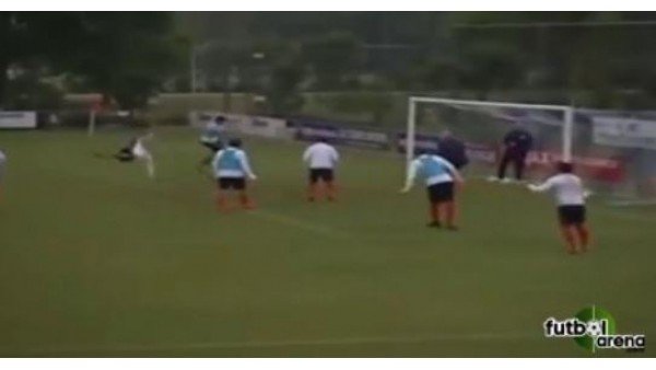 ABD'li oyuncudan idmanda harika gol