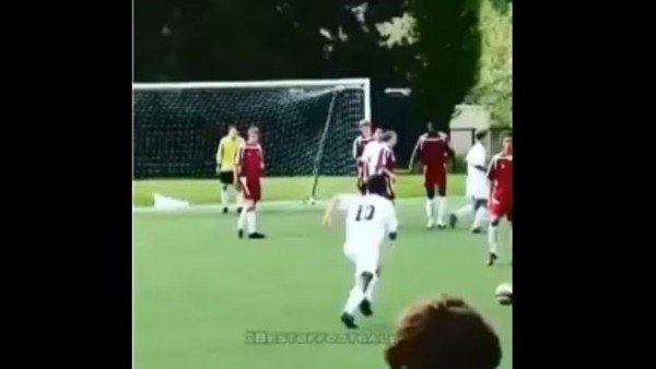 Kaleci bu şuta ne yapsın?