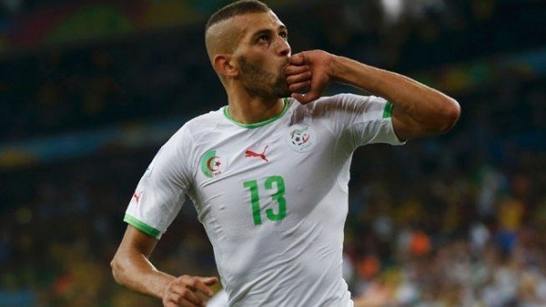Fenerbahçe Islam Slimani ile ilgileniyor