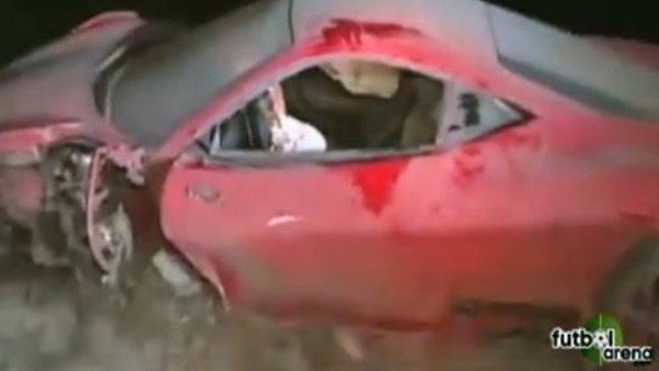 Arturo Vidal kaza yaptı, ölümden döndü!