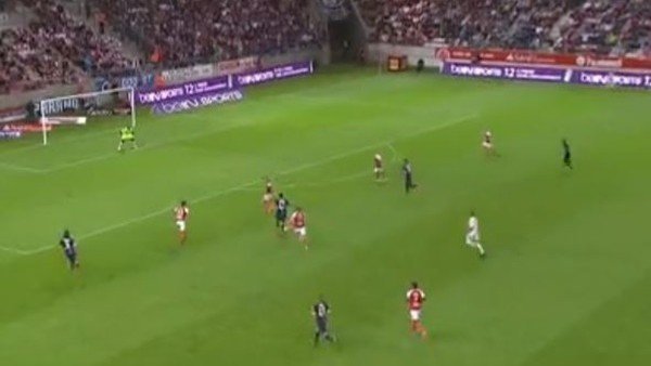 Javier Pastore'den 10 klas asist