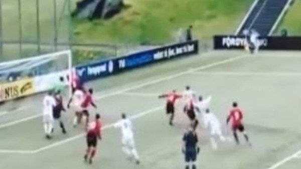 Yok artık! Frikik gibi korner....