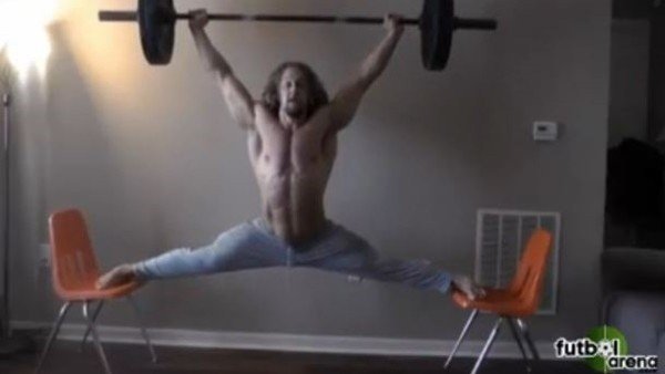 Fizik kurallarını alt üst etti