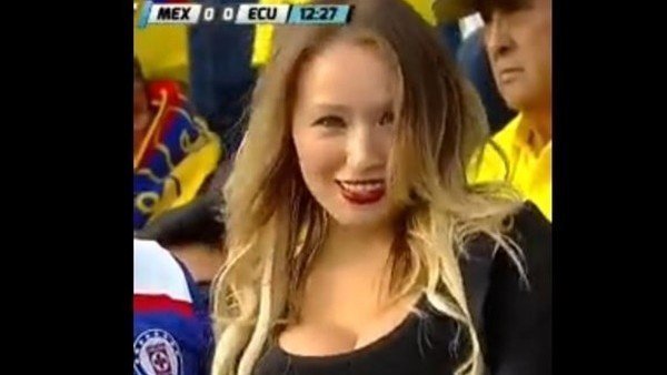 Ekvador tribünlerinden sevgilerle