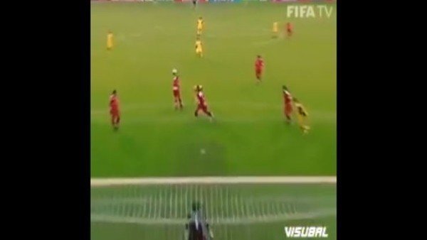 Kaleciye küfür etseler daha iyidi