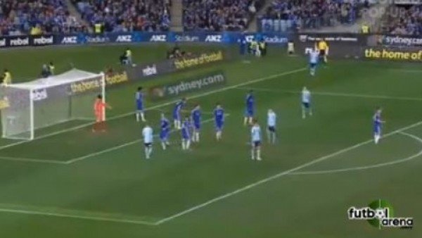 Cech'ten inanılmaz kurtarış!