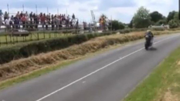 260 km ile inanılmaz kaza