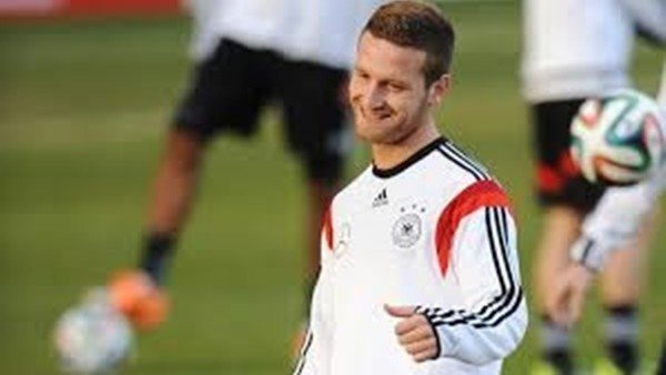 Ramos yerine Mustafi!