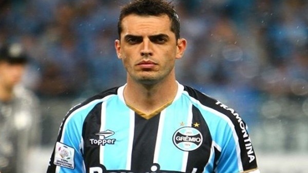 Beşiktaş, Brezilya'da transfer avında