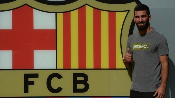 Arda Turan'ın Barcelona'da ilk günü