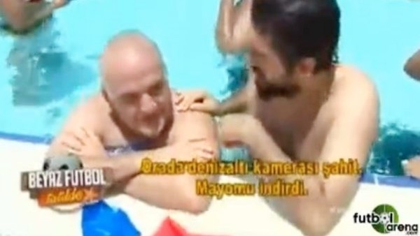 Ahmet Çakar'dan Olay Hareket