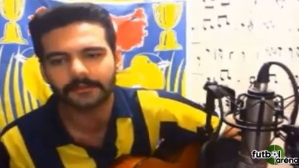 Fenerbahçeli taraftardan Luis Nani şarkısı