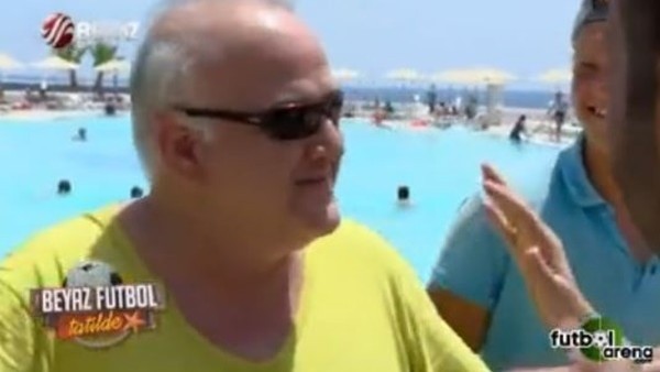 Ahmet Çakar takımına idman yaptırdı