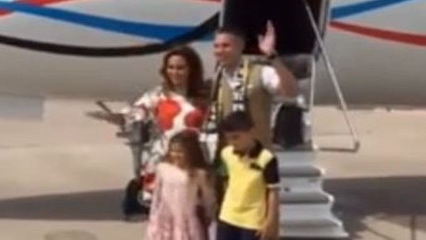 Van Persie, Manchester'a veda etti