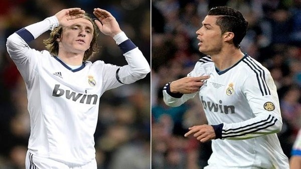 Ronaldo Ve Modric Fena Kapıştı...