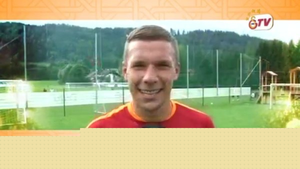 Lukas Podolski'den Bayram Mesajı