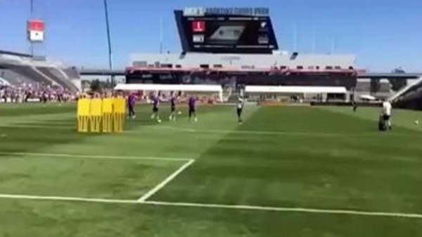 Kane Vurdu Kaleci Seyretti