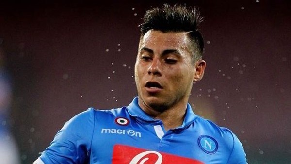 Arsenal, Vargas'ın peşinde