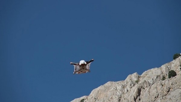 Base Jump Atlayışı Sonu Oldu