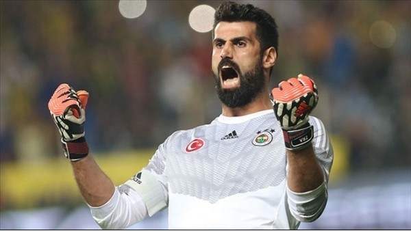 Çılgın adam Volkan Demirel