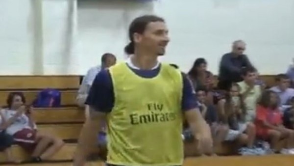 İbrahimovic'ten basket şov