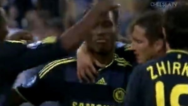 Drogba resmen ateş ediyor