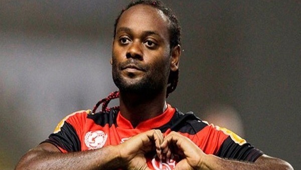 Demba Ba yerine Vagner Love