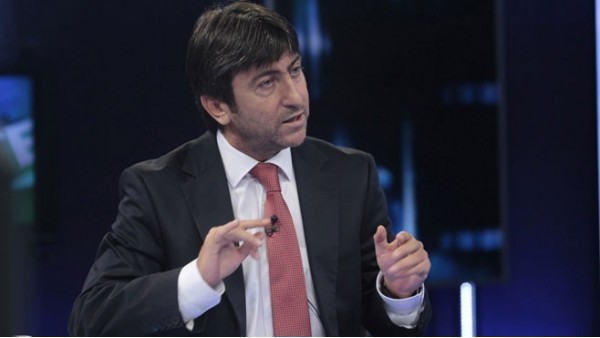 Rıdvan Dilmen: 'Pereira 10 Hafta Gider'