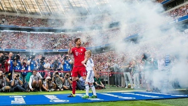 Bayern Münih Sezonu Açtı