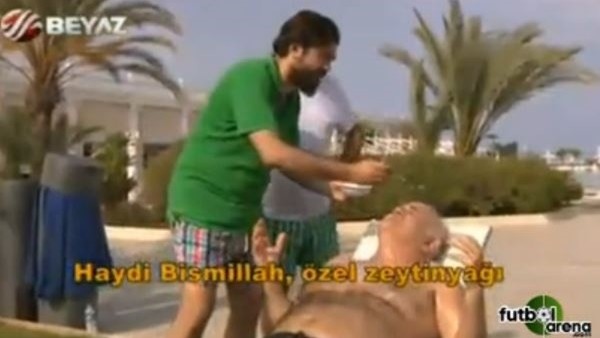 Beyaz Futbol tatilde