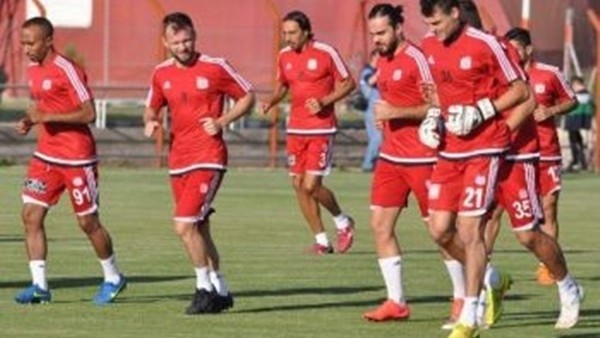 Medicana Sivasspor'la anlaşan Beykan iddialı