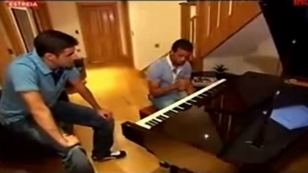 Nani'den piyano resitali