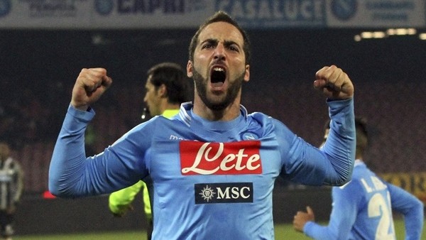 Higuain, Man City'nin transfer listesinde