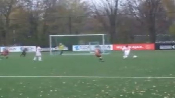 Ajax U8 takımı coşturuyor