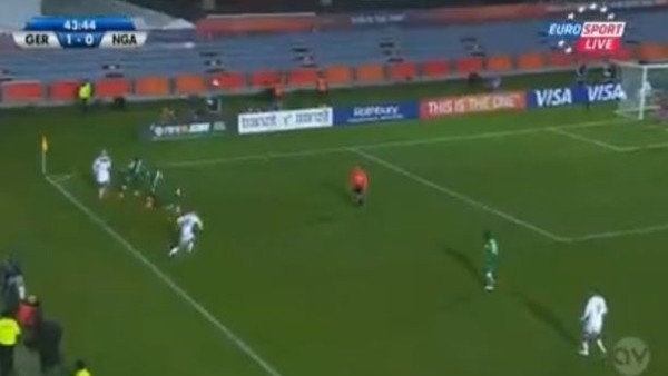 3 kişiyi aynı anda oyundan düşürdü