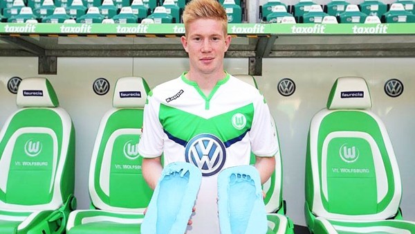 Wolfsburg'lu oyunculardan yeni sezon pozu