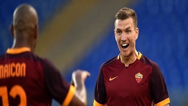 Edin Dzeko hızlı başladı
