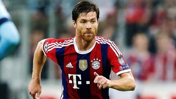 Xabi Alonso'nun Kafası Uçtu!