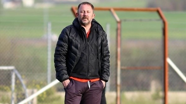 Sergen Yalçın Yaşlanmıyor! Harika Frikik...